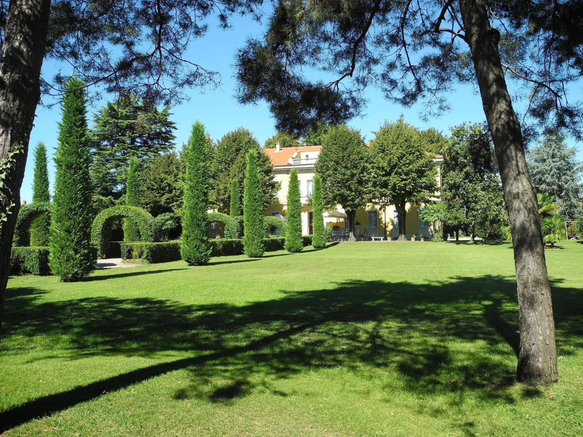 Villa Verganti Veronesi Inveruno Екстериор снимка
